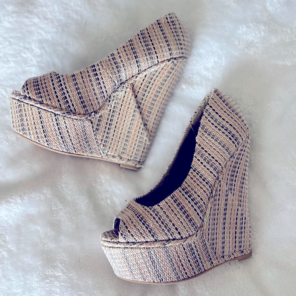 Wedges - Picture 4 of 7
